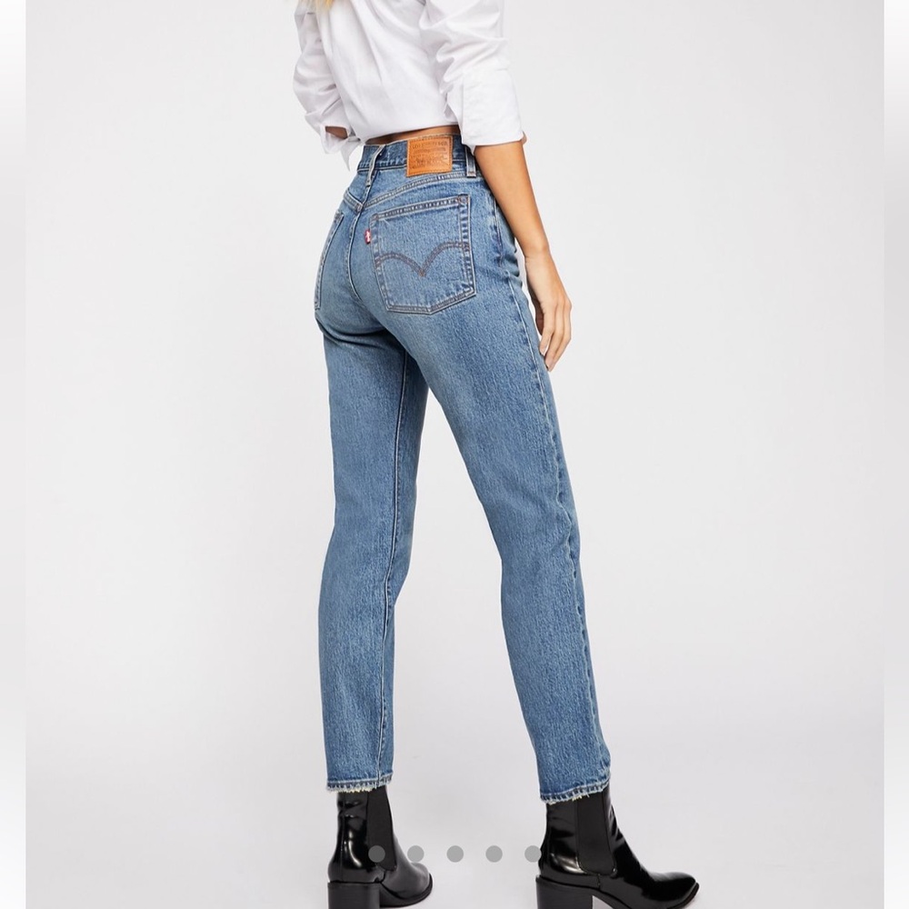 Levi's Women's High Rise Jeans - Blue
